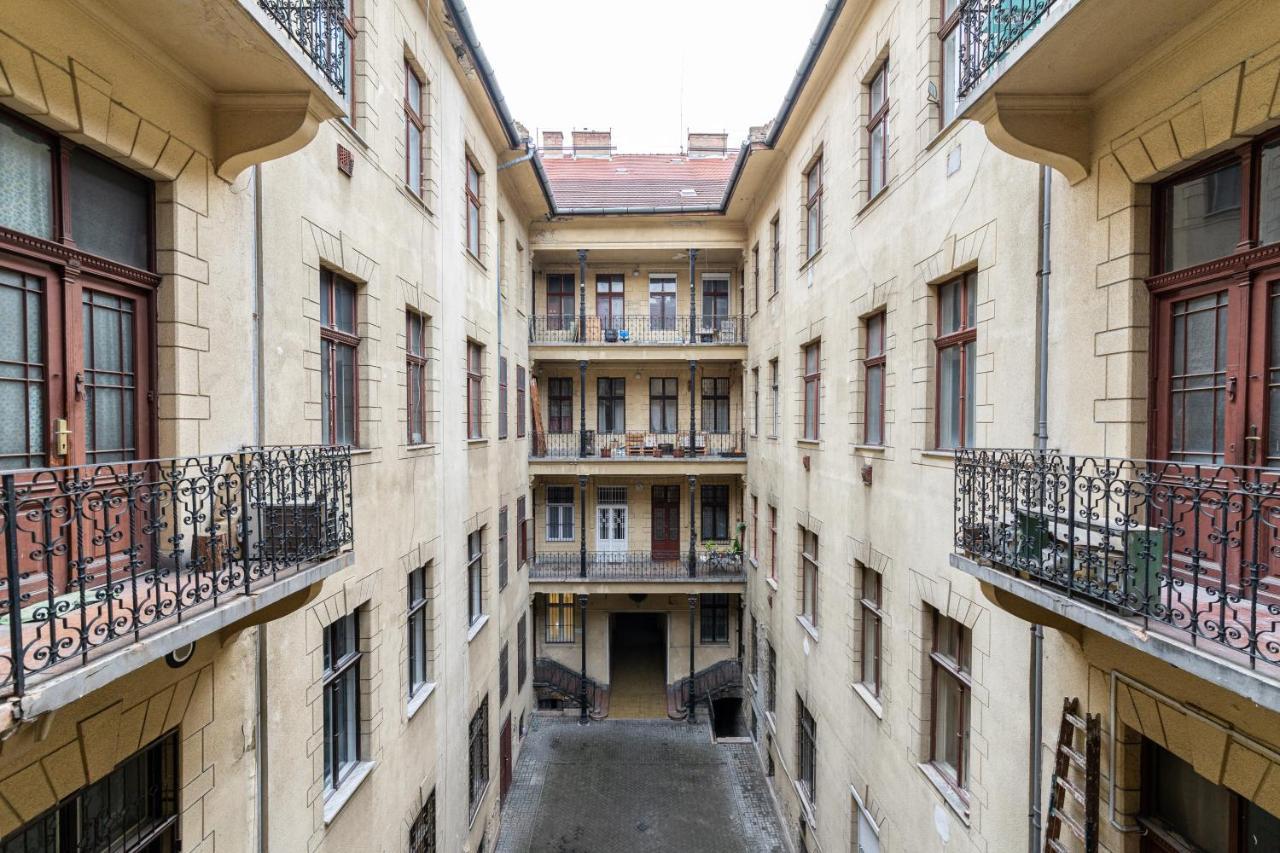 The Right Choice Studio Apartments Budapest Exterior foto